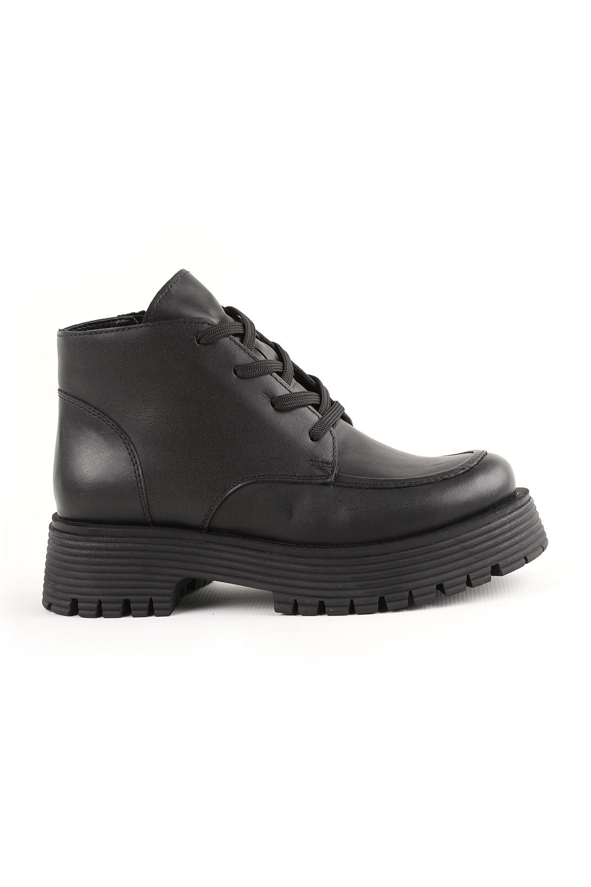 L04.372 Leather Women's Boots Black - MALLTURK