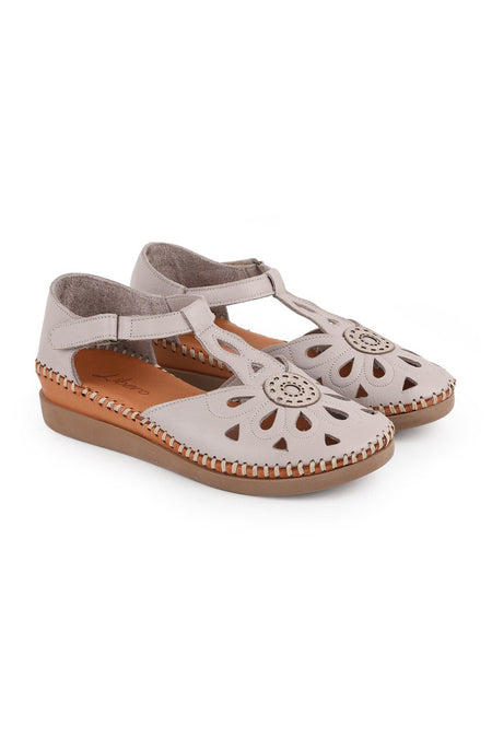 L069.702 Genuine Leather Floral T-Strap Comfortable Women's Sandals - MALLTURK