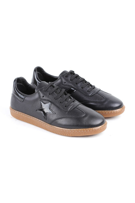L075.2325 Hakiki Deri Yıldız Detaylı Kauçuk Taban Retro Kadın Sneaker - MALLTURK
