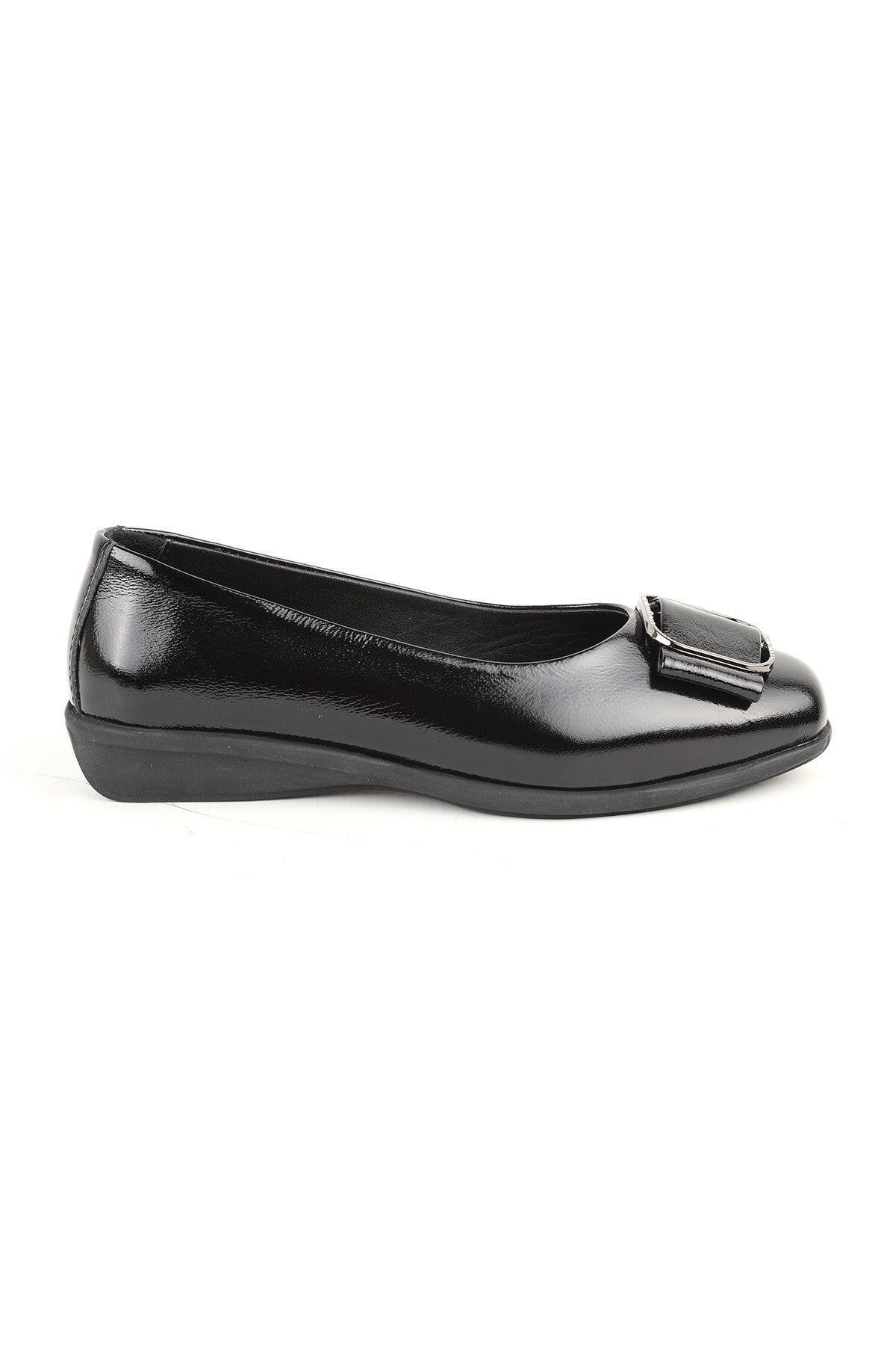 L076.3101 Black Genuine Patent Leather Buckle Flexible Rubber Sole Women's Loafer - MALLTURK