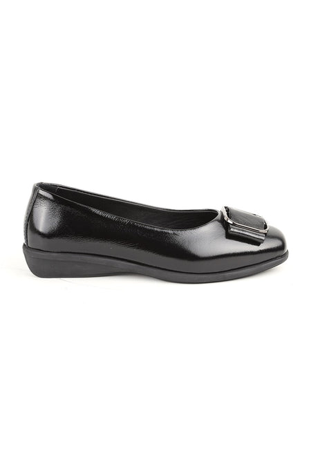 L076.3101 Black Genuine Patent Leather Buckle Flexible Rubber Sole Women's Loafer - MALLTURK