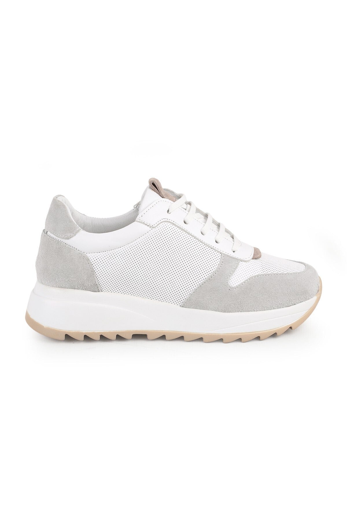L086.919 Beyaz Gri Hakiki Baskılı Süet Deri Hafif Eva Taban Kadın Sneaker - MALLTURK