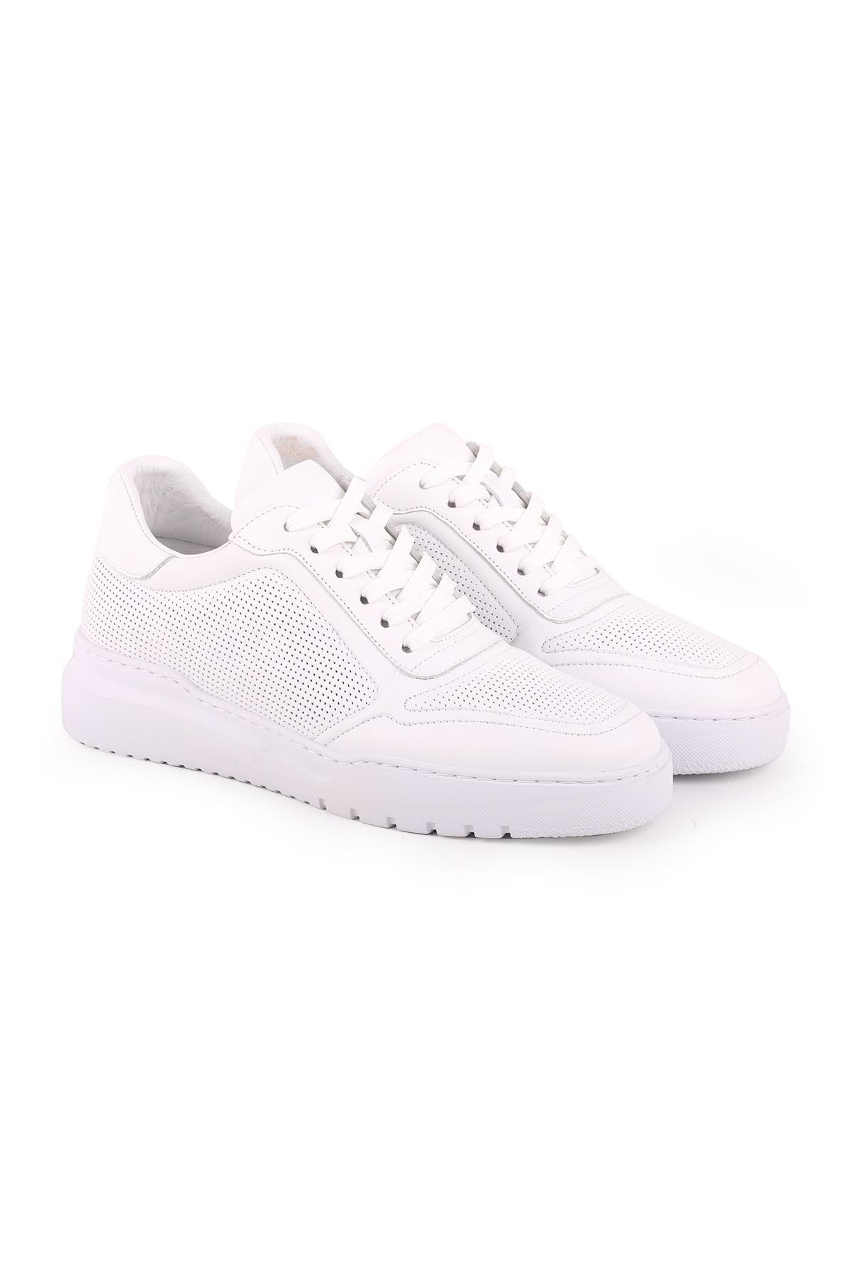 L4688 Casual Men's Shoes WHITE - MALLTURK