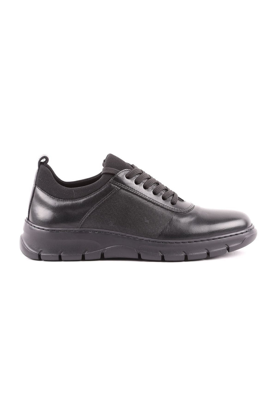 L4753 Model - Black Leather Men's Sports Shoes - MALLTURK