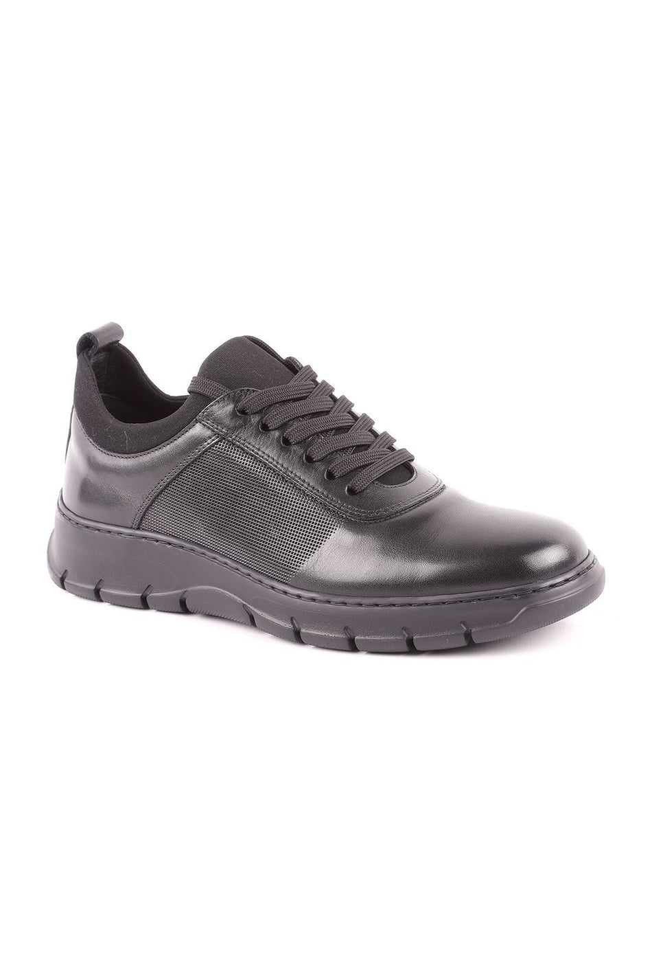 L4753 Model - Black Leather Men's Sports Shoes - MALLTURK