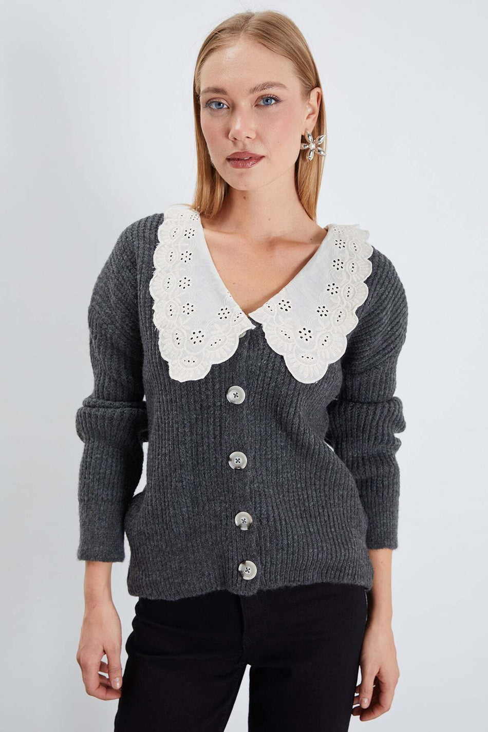 Lace-Up Baby Collar Buttoned Knitwear Cardigan - MALLTURK