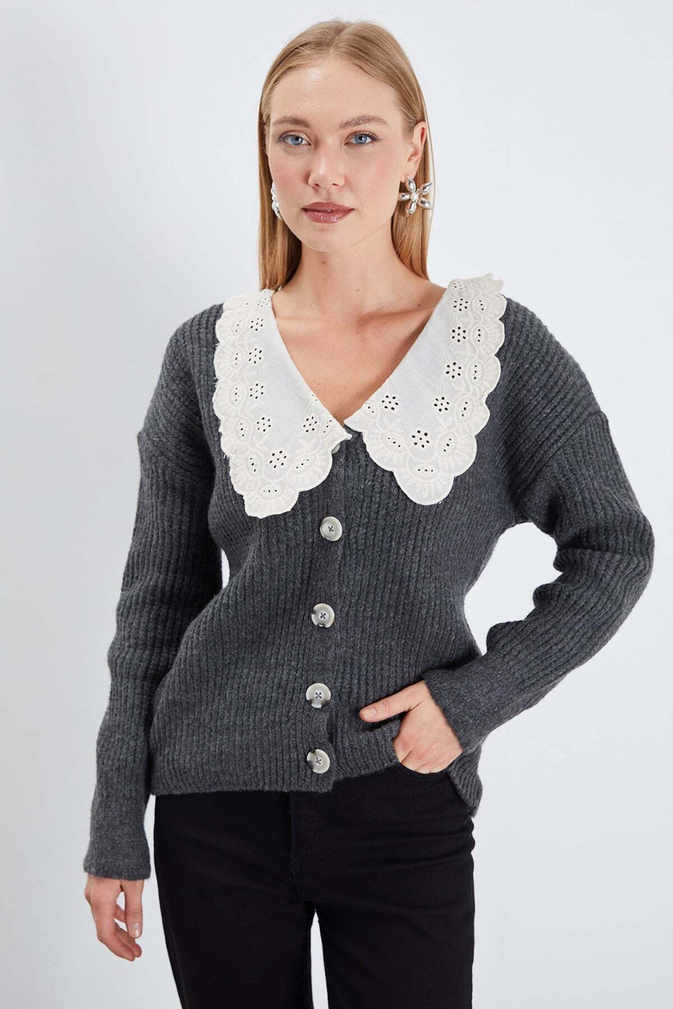 Lace-Up Baby Collar Buttoned Knitwear Cardigan - MALLTURK