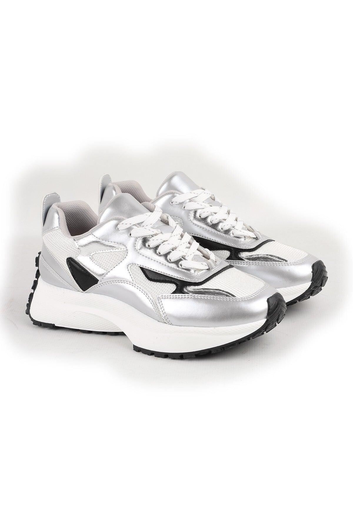 Libero L083.83144 Metalik Gümüş Fileli Kalın Termo Tabanlı Yükseltici Kadın Trend Sneaker Ayakkabı - MALLTURK