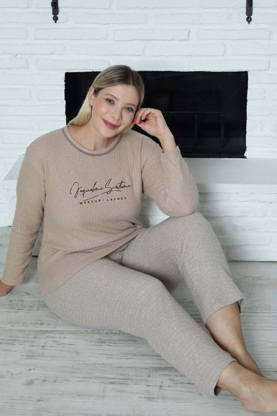 Make up Lashes Printed Plus Size Pajama Set - MALLTURK
