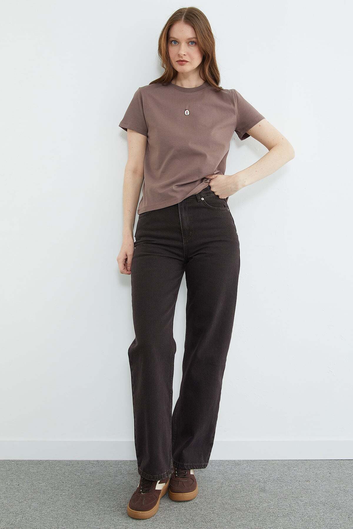 Metal-Accented Crew Neck T-Shirt - MALLTURK