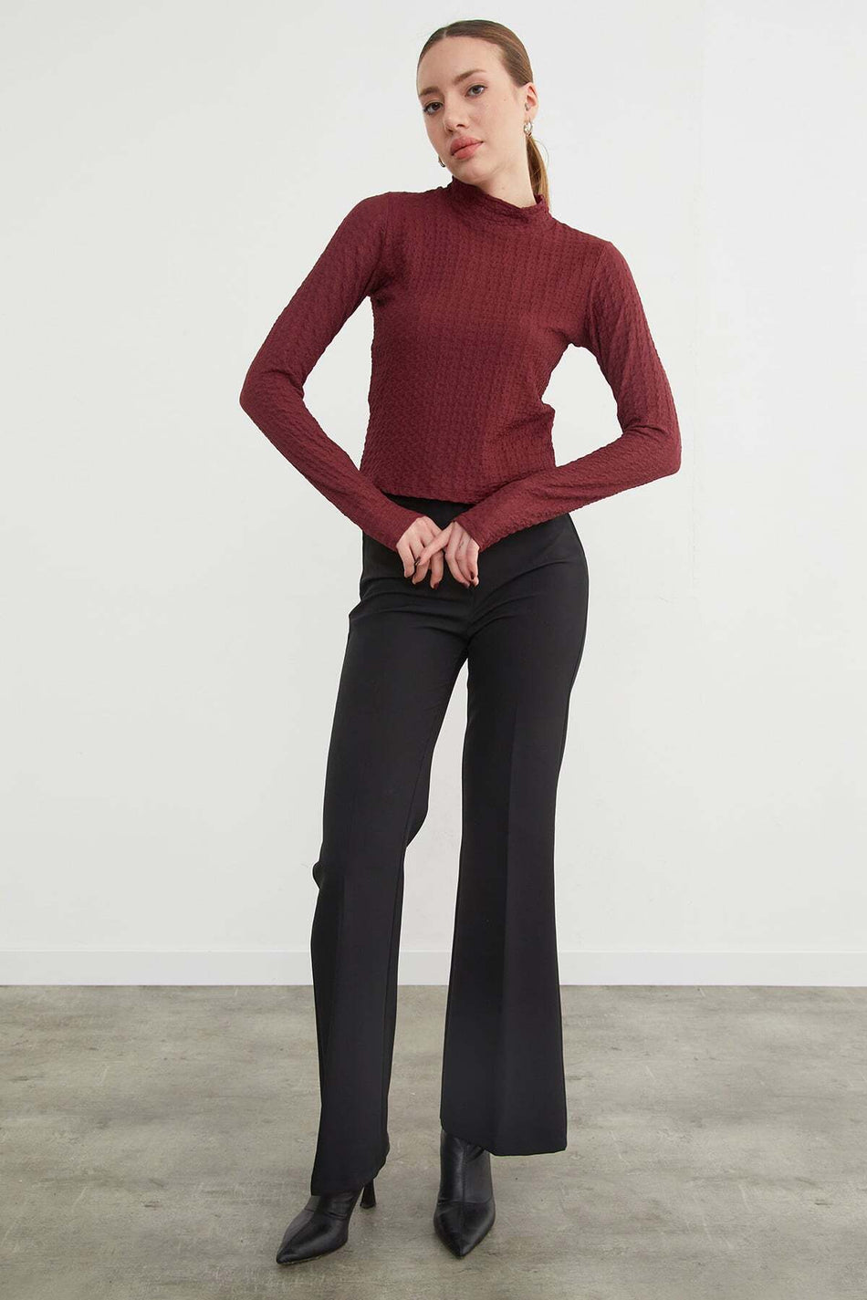 Mock Neck Wrinkled Fabric Blouse - MALLTURK