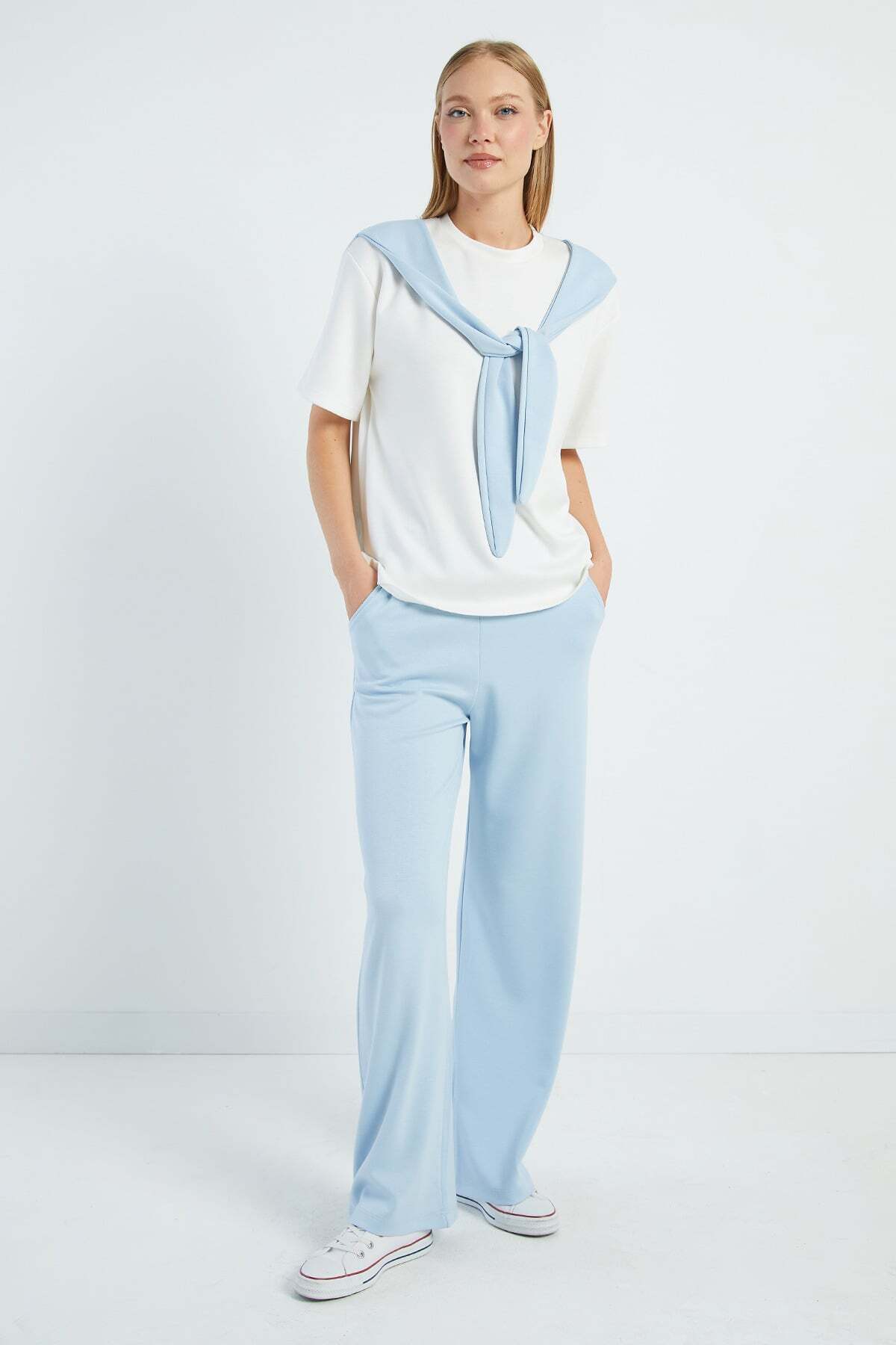 Modal 2-Piece Set with Shawl Tie Detail and Pockets - MALLTURK
