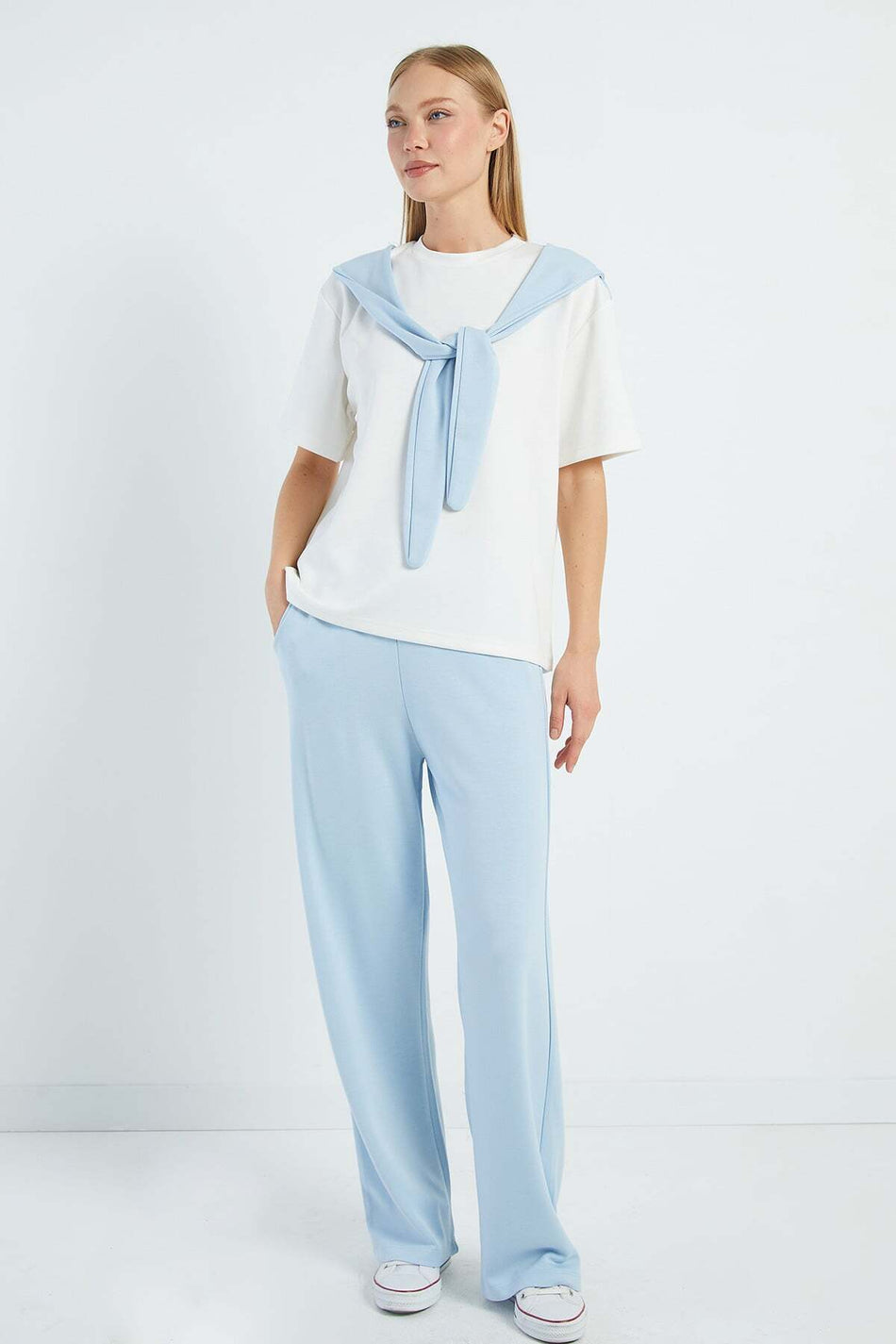 Modal 2-Piece Set with Shawl Tie Detail and Pockets - MALLTURK