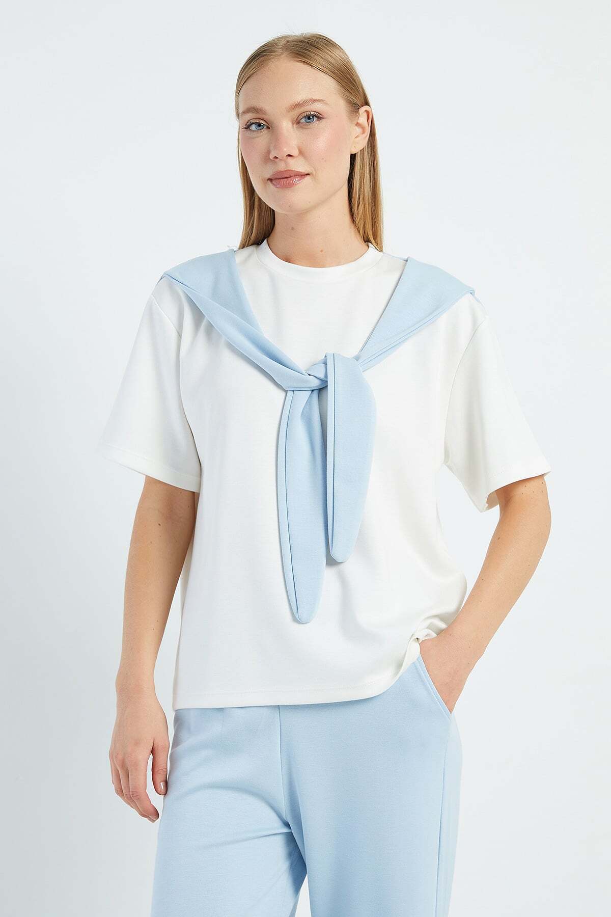 Modal 2-Piece Set with Shawl Tie Detail and Pockets - MALLTURK