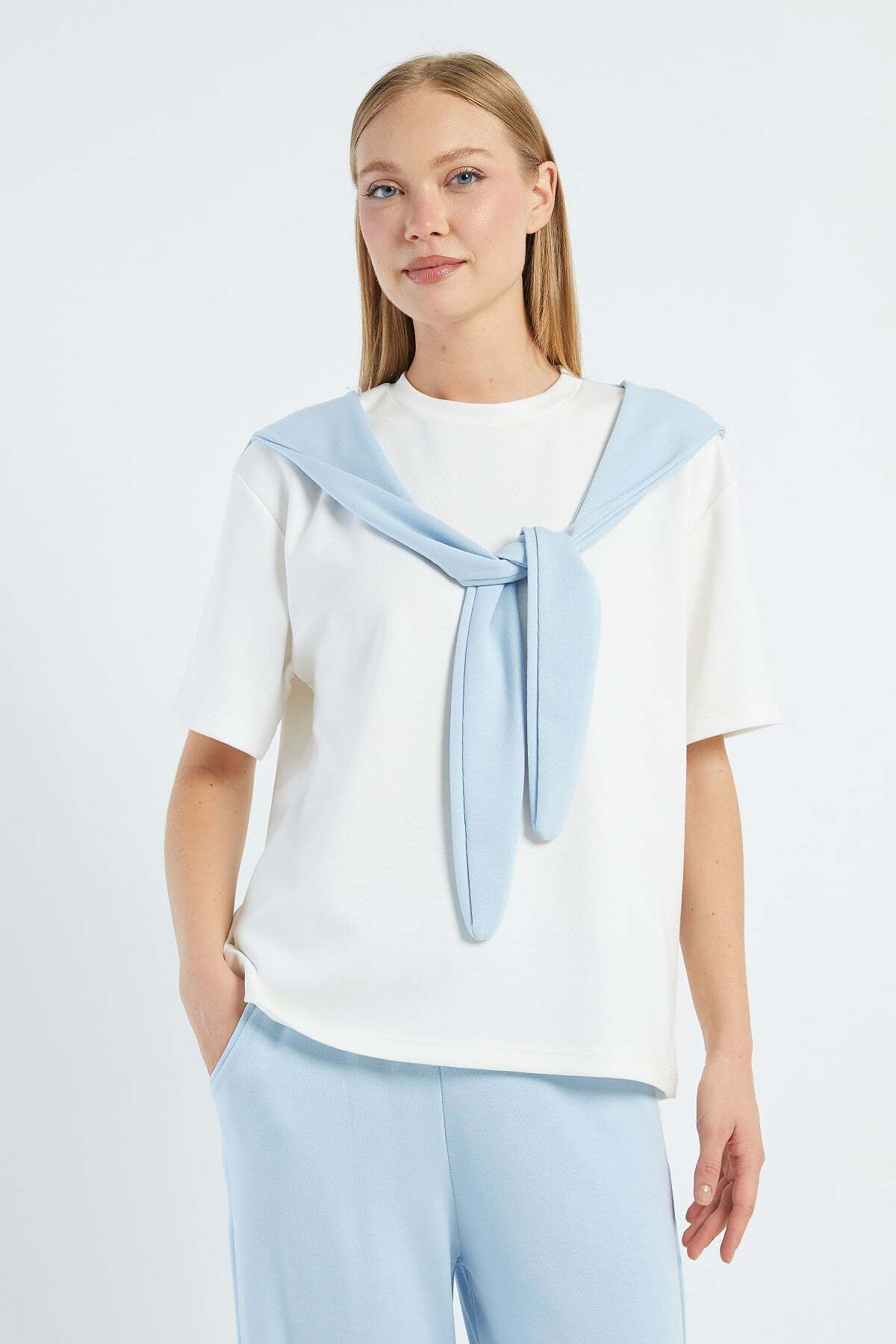 Modal 2-Piece Set with Shawl Tie Detail and Pockets - MALLTURK