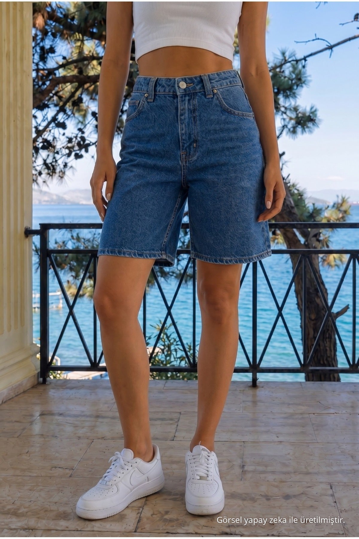 NAVY Women's High Waist Relaxed Fit Snow Wash Jean Shorts - MALLTURK