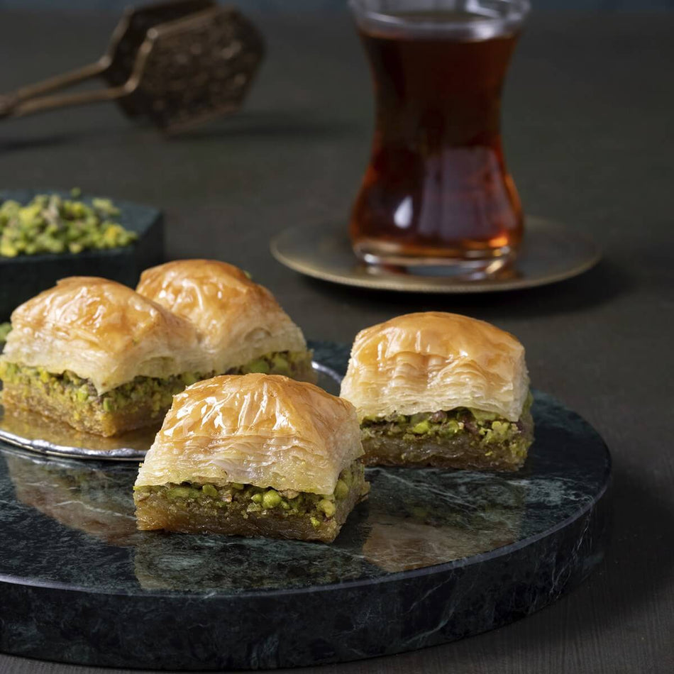 Pistachio Baklava in a Special Box, 1 kg (2.20 lbs)
