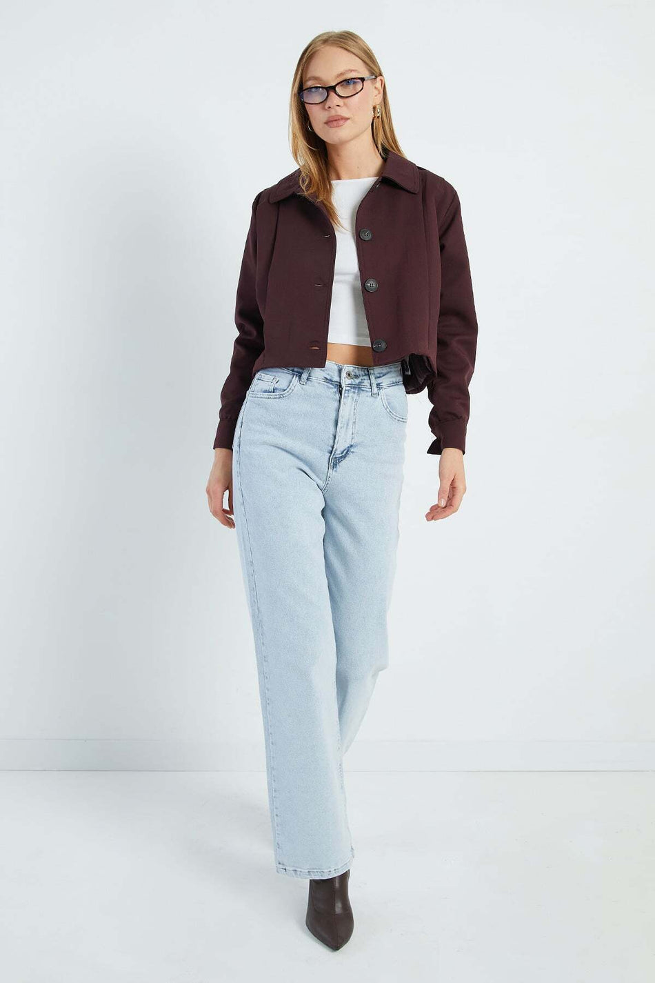 Pleated Double-Breasted Collar Cropped Trench Coat - MALLTURK