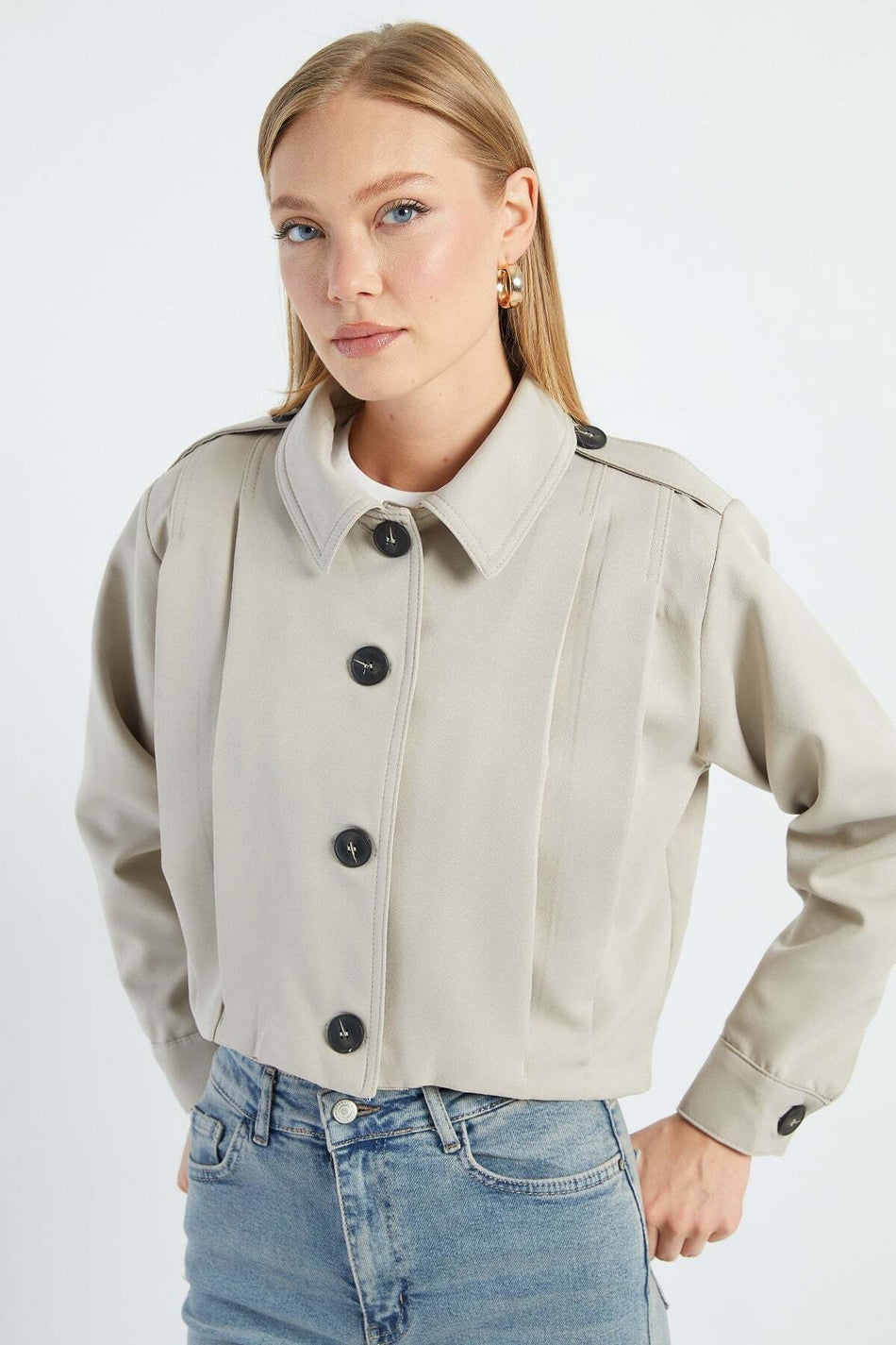 Pleated Double-Breasted Collar Cropped Trench Coat - MALLTURK