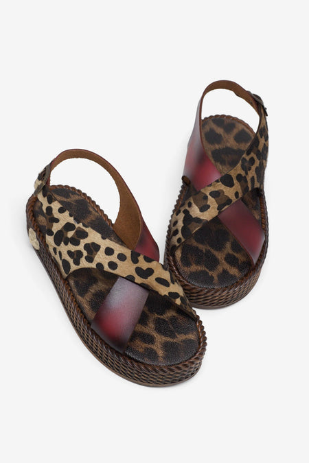 Poli Taban Rahat Çapraz Bantlı Sandalet Kadın Kırmızı Leopar Sandalet TBGRF1635 - MALLTURK