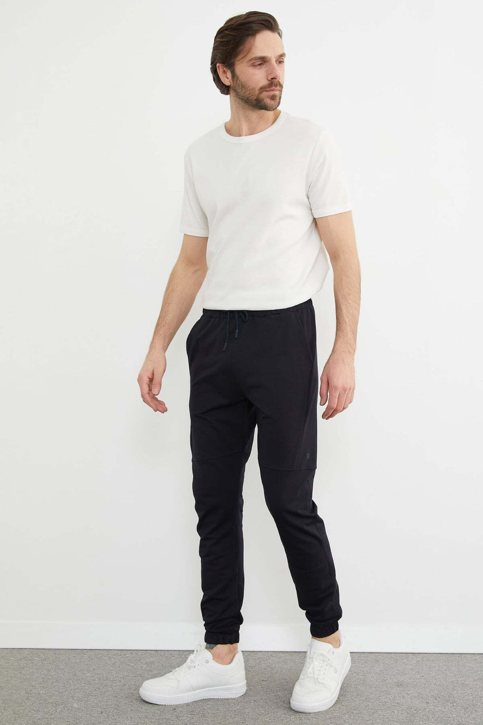 Printed Jogger Sweatpants with Tie Waist - MALLTURK