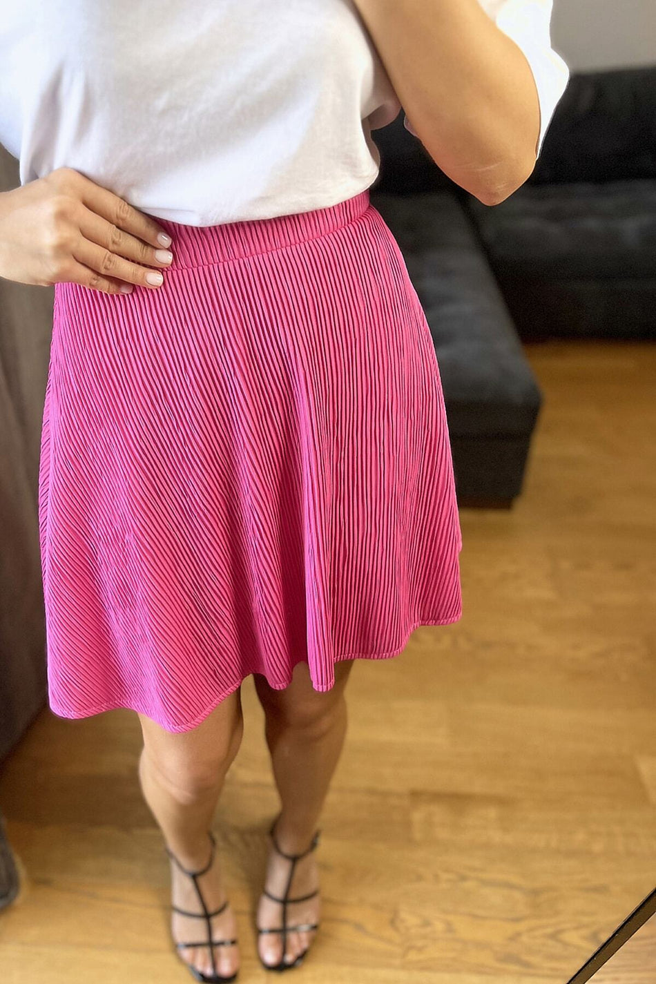 Ribbed Mini Skirt with Elastic Waist - MALLTURK