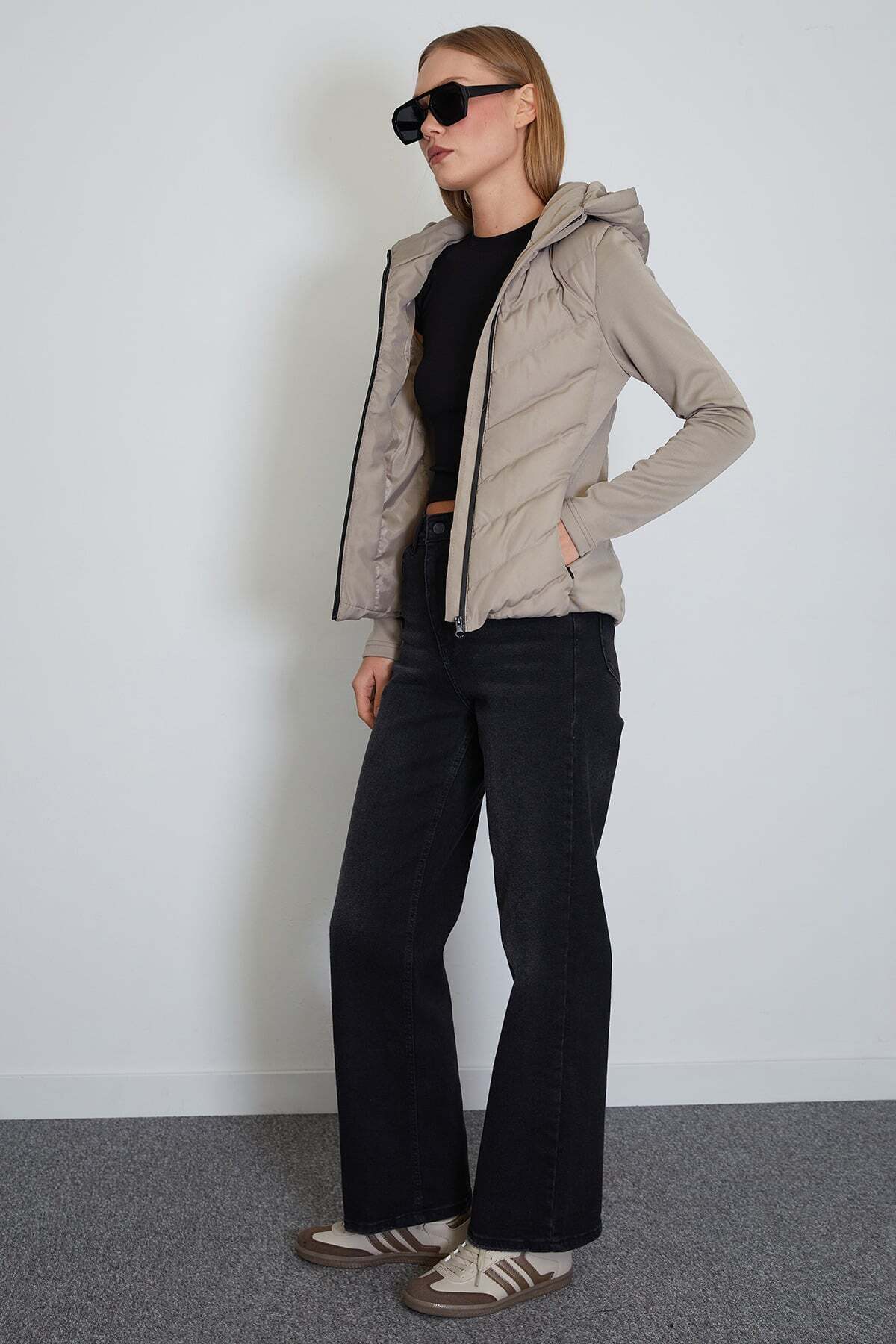 Scuba Fabric Garnished Hooded Inflatable Coat - MALLTURK
