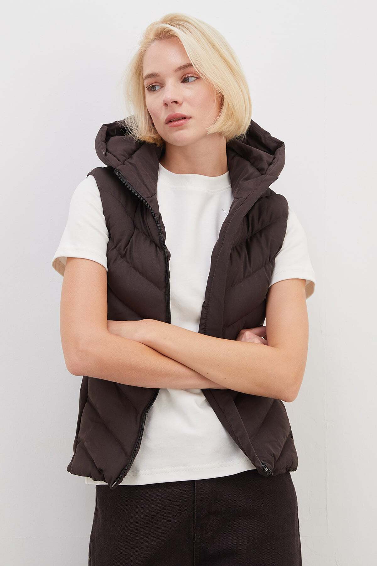 Scuba Fabric Garnished Hooded Inflatable Vest - MALLTURK