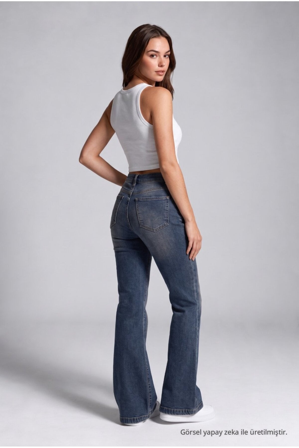 Spanish-style flared Lycra/stretch denim jeans, dark navy. - MALLTURK