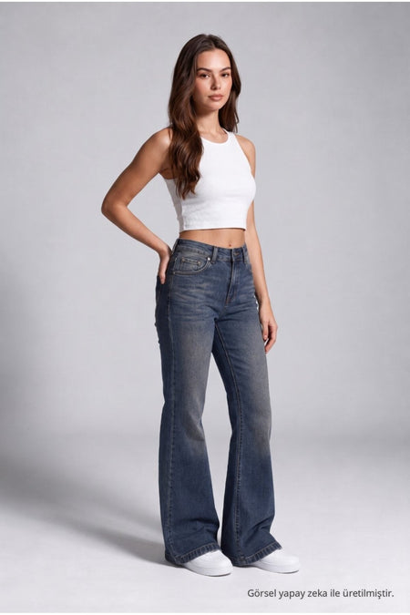 Spanish-style flared Lycra/stretch denim jeans, dark navy. - MALLTURK