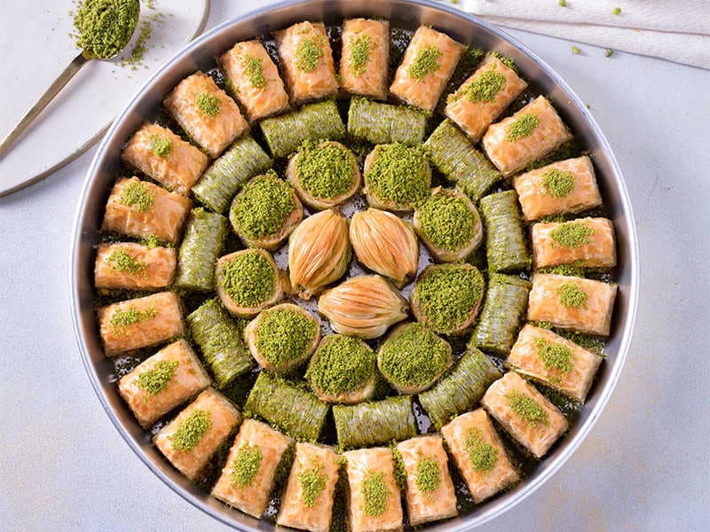 Special Pistachio Baklava Tray