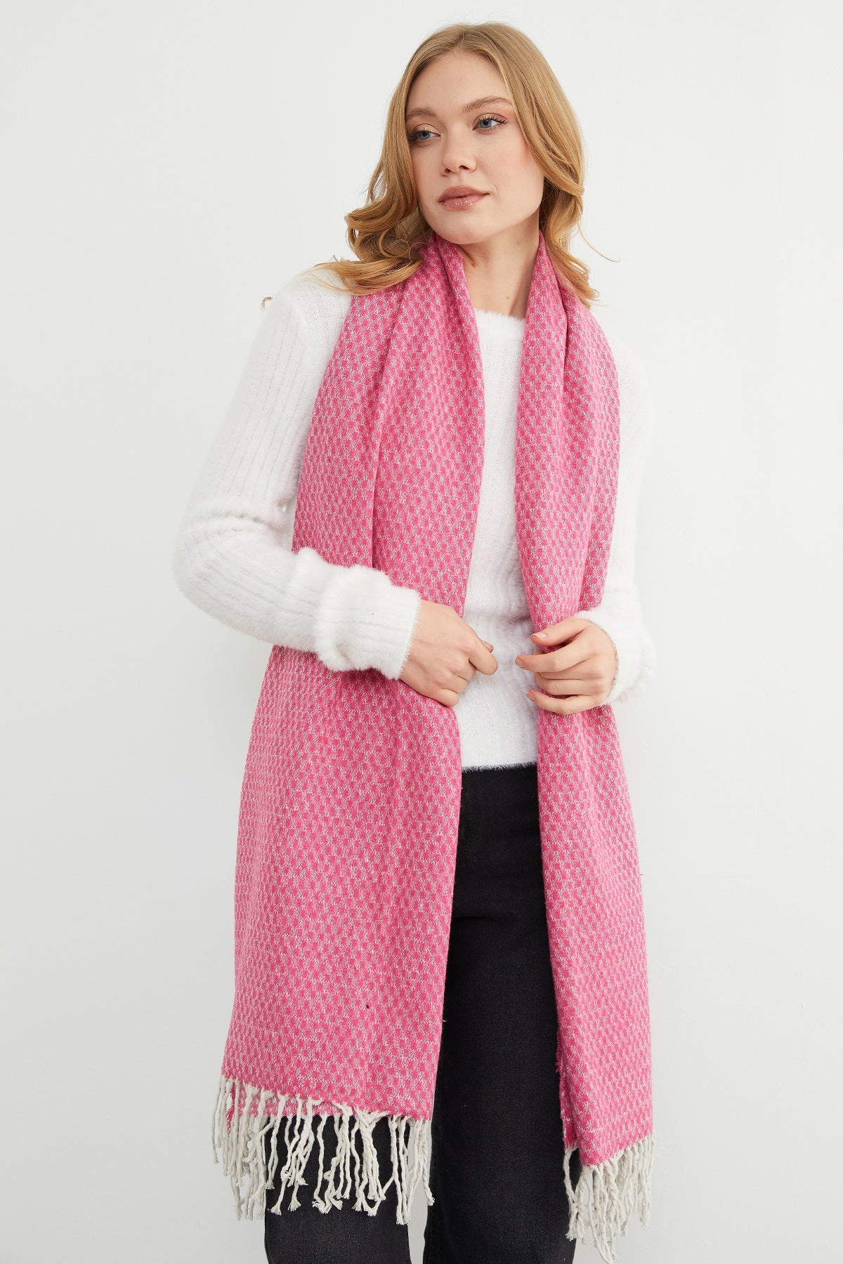Square Patterned Shawl - MALLTURK