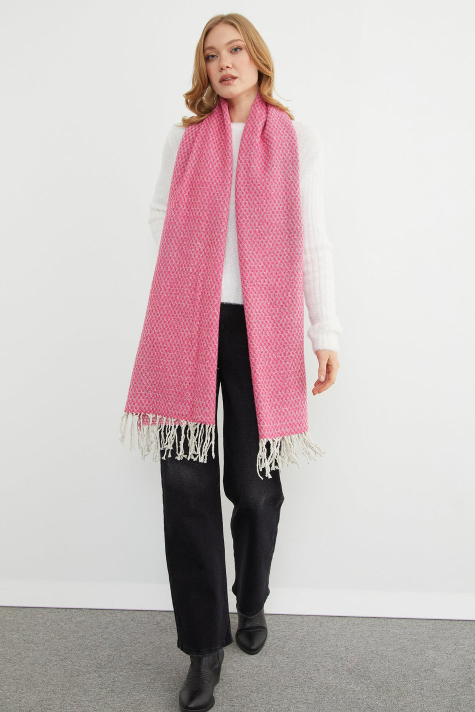 Square Patterned Shawl - MALLTURK