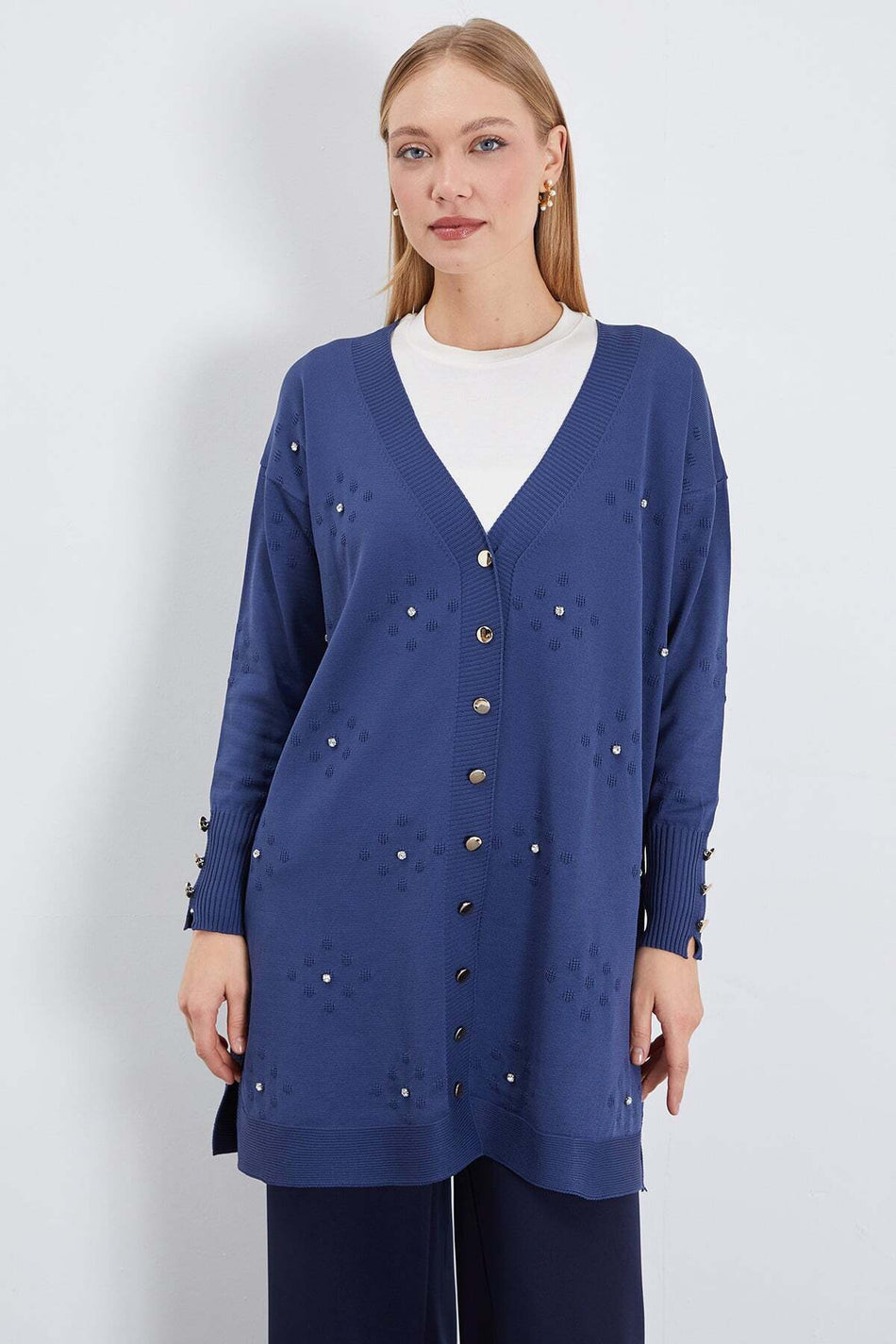Stone Embroidered V-Neck Knitwear Cardigan - MALLTURK