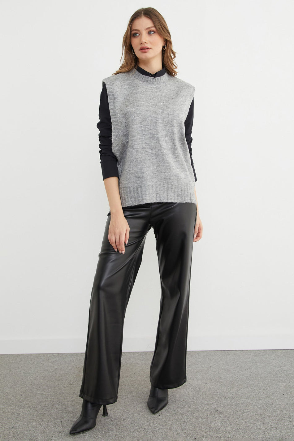 Stoned Crew Neck Knitwear Sweater - MALLTURK