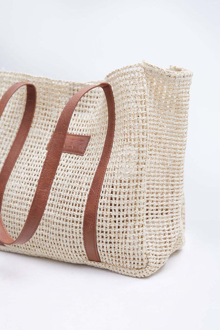 Straw Beach Handbag with Faux Leather Strap - MALLTURK