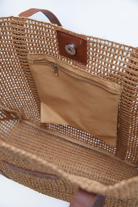 Straw Beach Handbag with Faux Leather Strap - MALLTURK