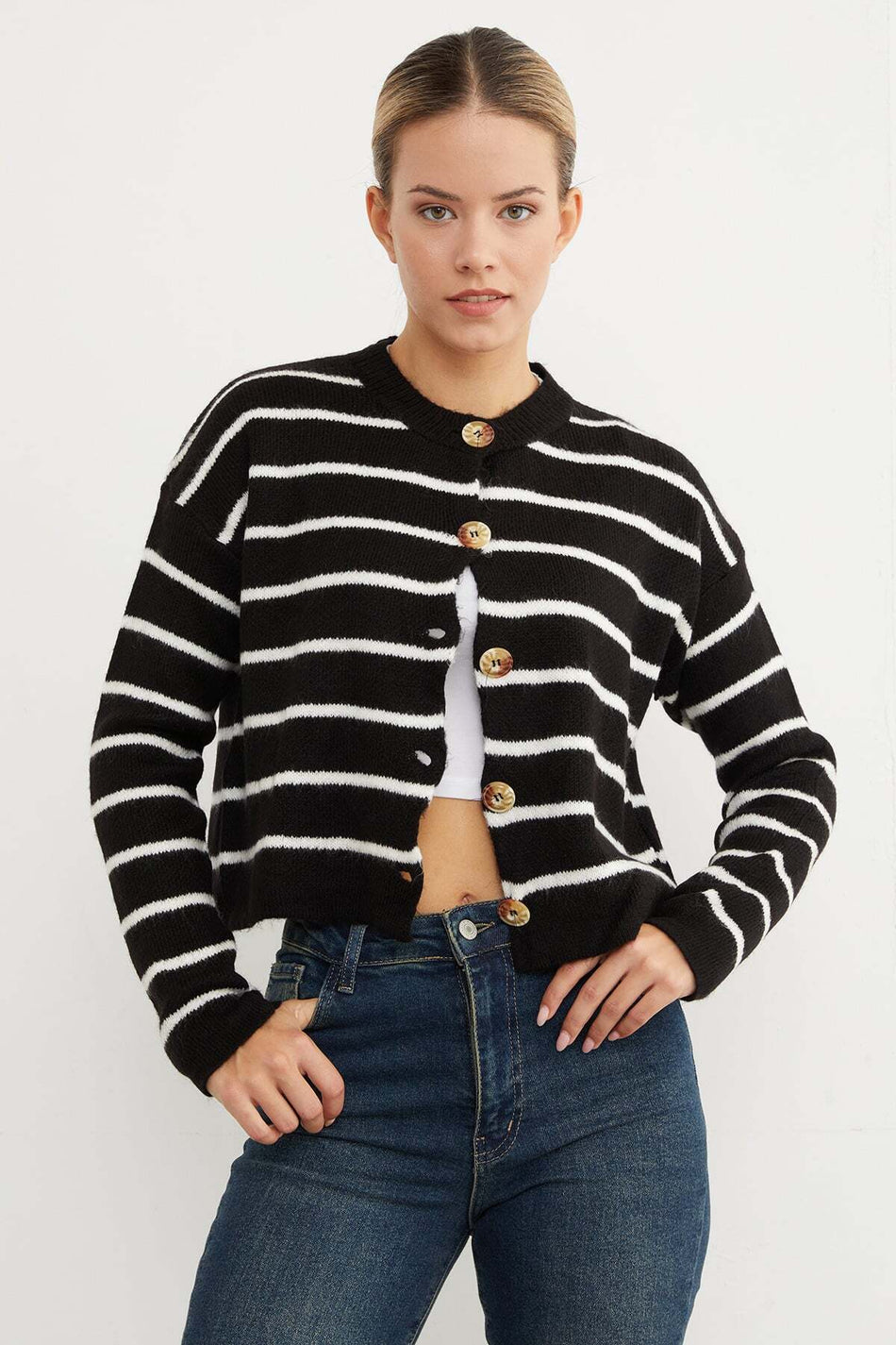 Striped Buttoned Knitwear Cardigan - MALLTURK