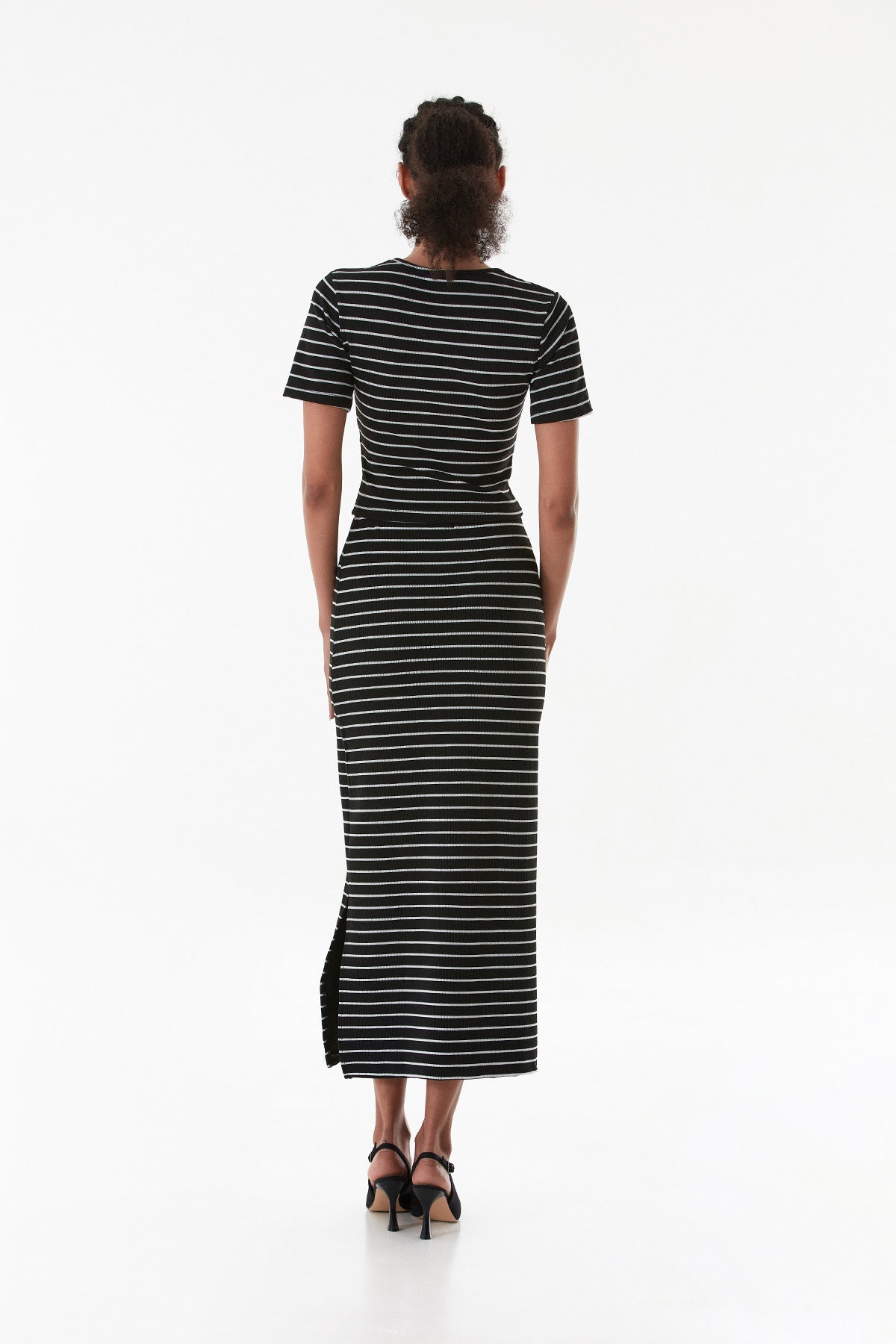 Striped Crew Neck Crop Suit - MALLTURK