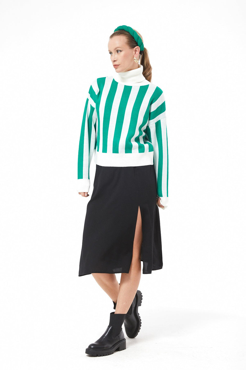 Striped Turtleneck Crop Knit Sweater - MALLTURK