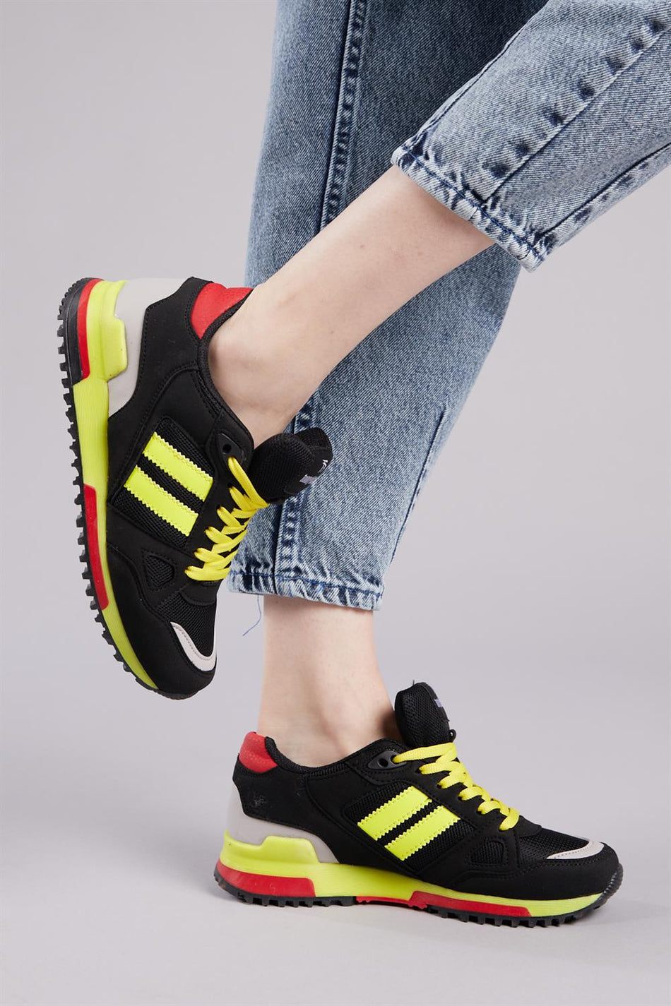 Termo Taban Şeritli Bağcıklı Unisex Siyah Sarı Spor Ayakkabı TB282-0 - MALLTURK