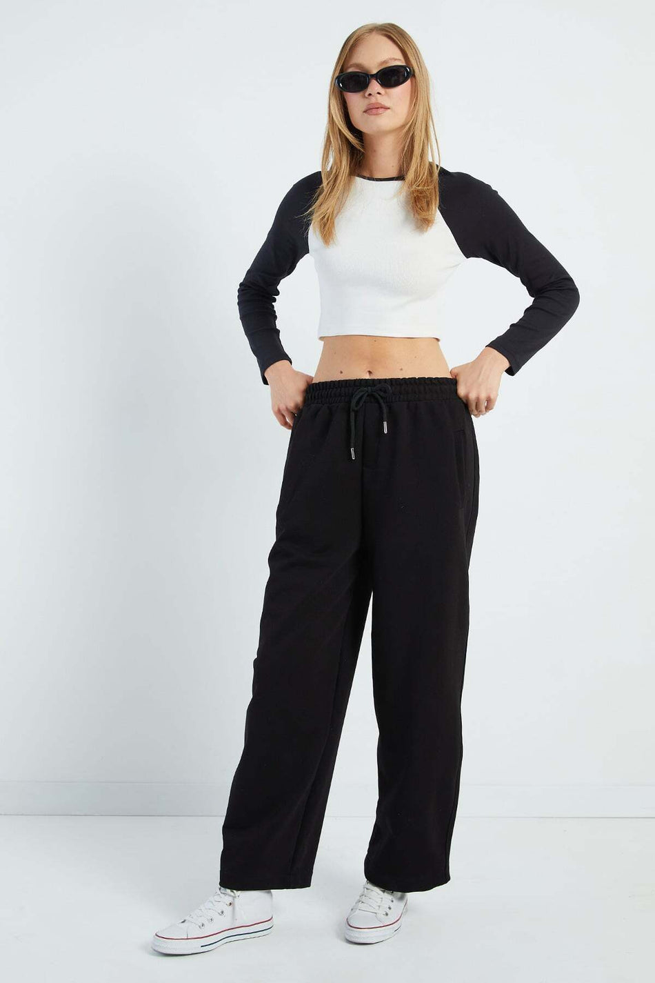 Tie Waist Pocket Sweatpants - MALLTURK