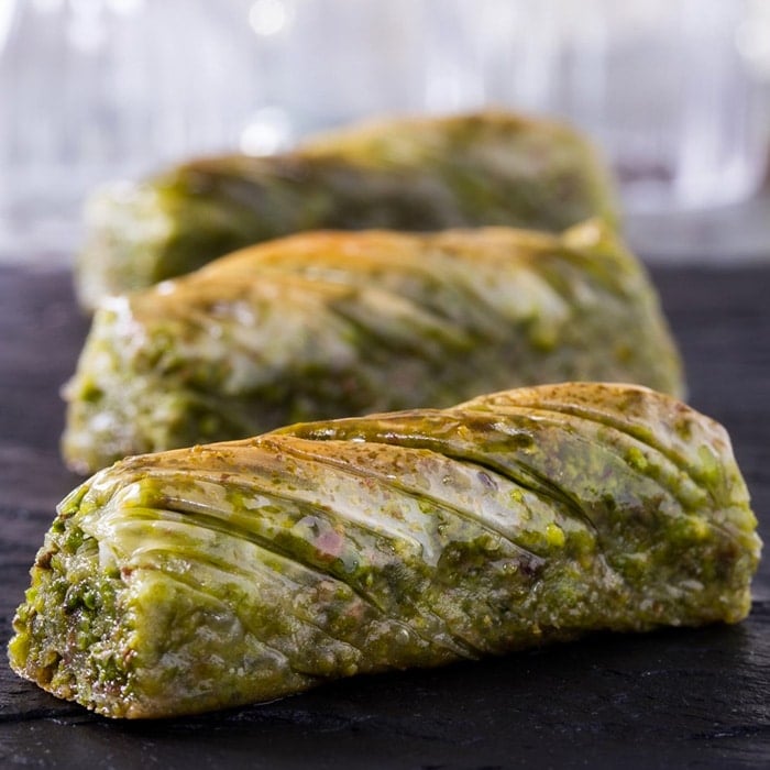 Pistachio Rolled Baklava
