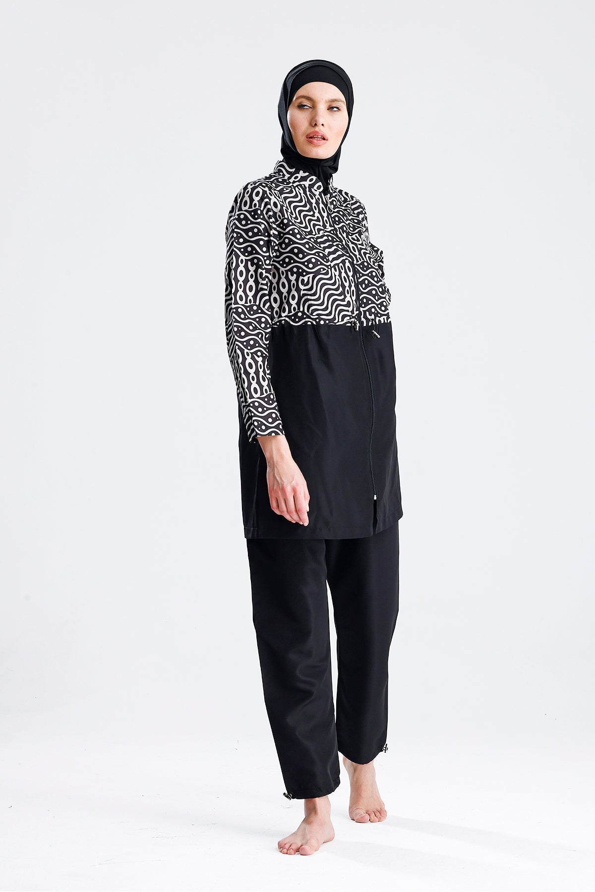 Water Repellent Parachute Hijab Swimsuit Black White - MALLTURK