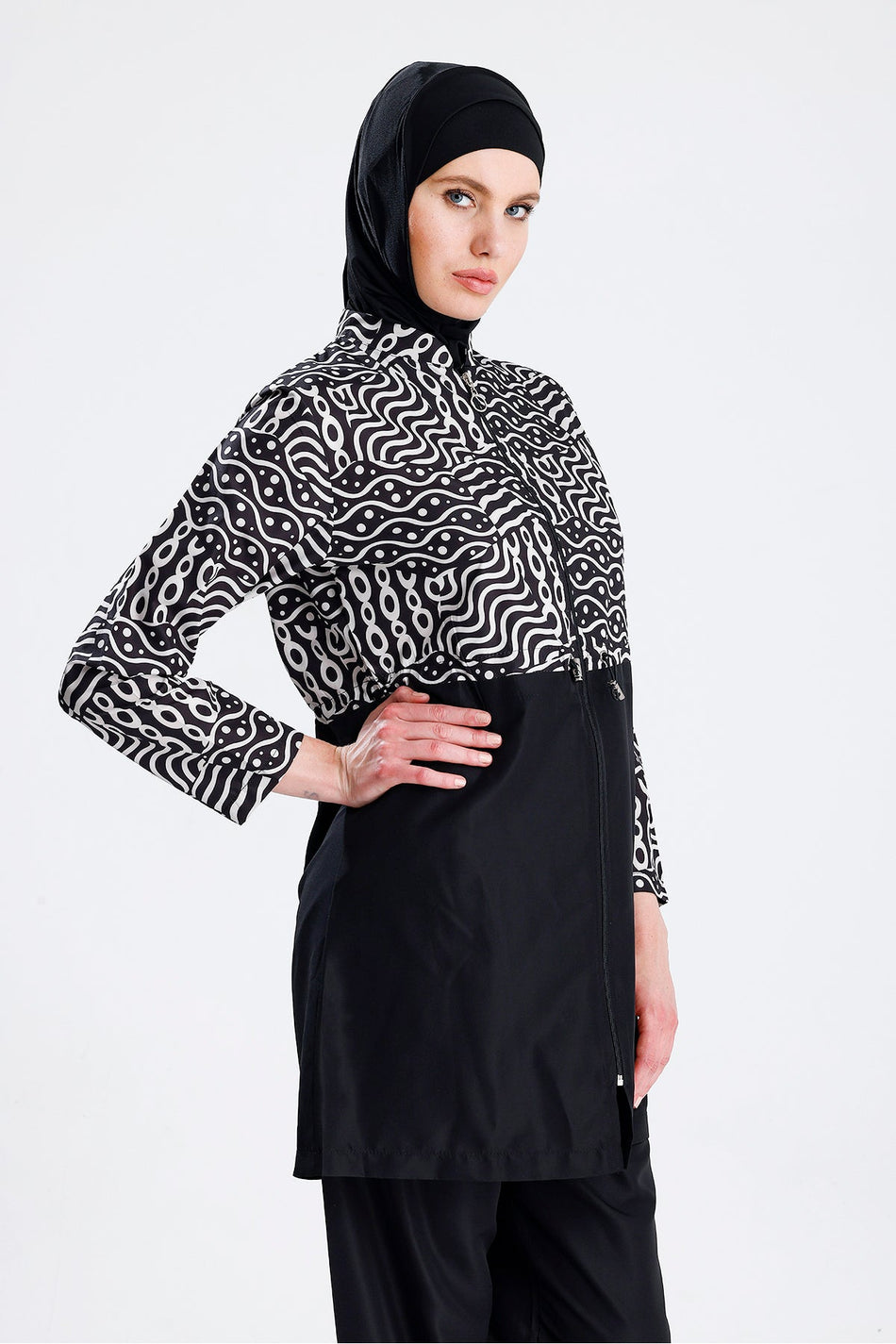 Water Repellent Parachute Hijab Swimsuit Black White - MALLTURK