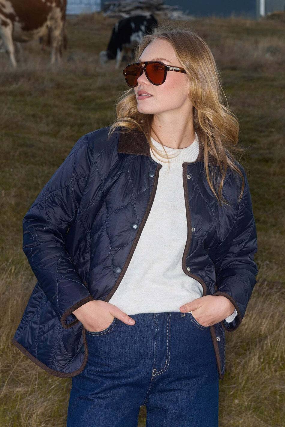 Waterway Patterned Velvet Detailed Quilted Coat - MALLTURK