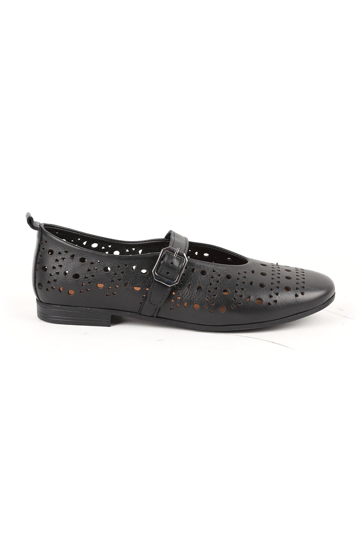 Women's Ballet Flats Laser Cut Perforated Antique Look Single Strap Buckle Comfortable Thermo Sole L081.24500 - MALLTURK