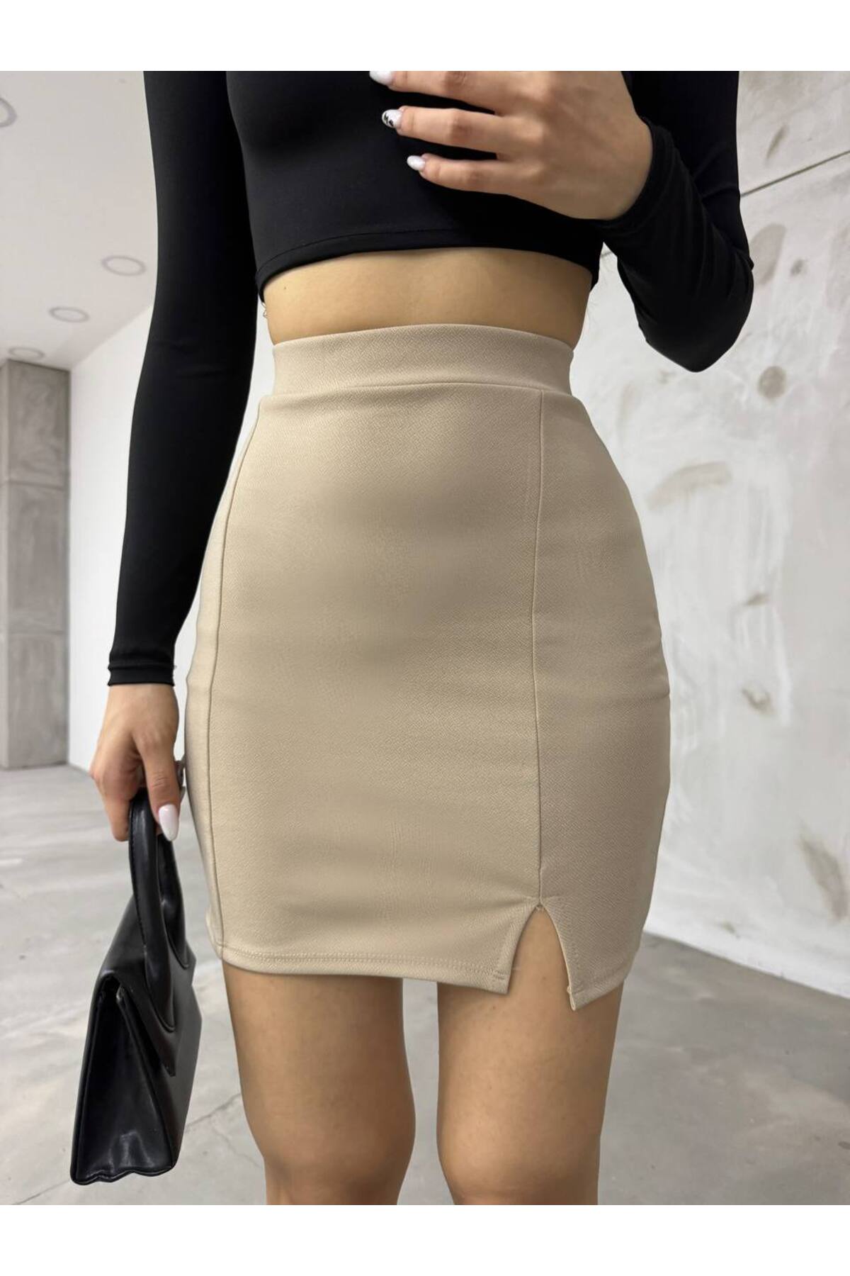 Women's Beige High-Waisted Mini Skirt with Slit Detail - MALLTURK