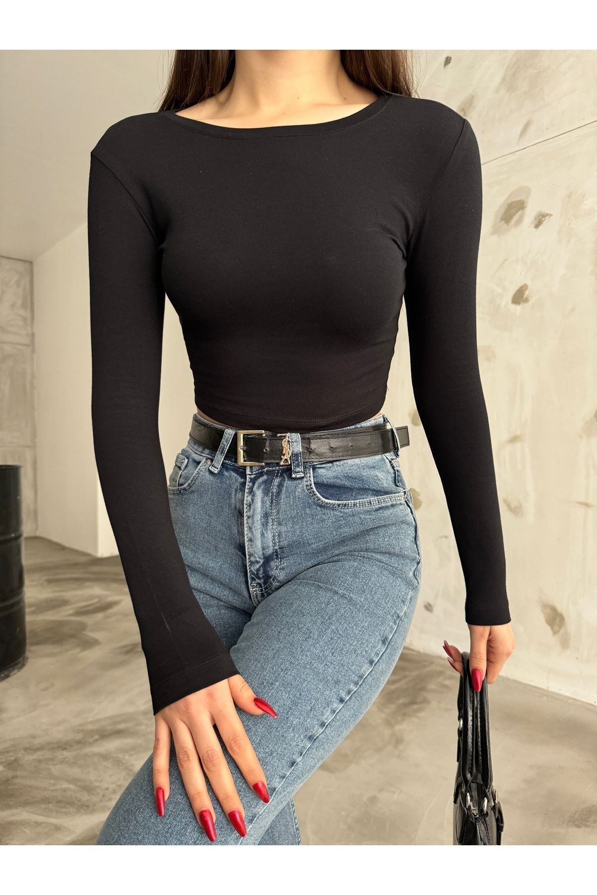 Women's Crew Neck Long Sleeve Fitted Blouse Black - MALLTURK