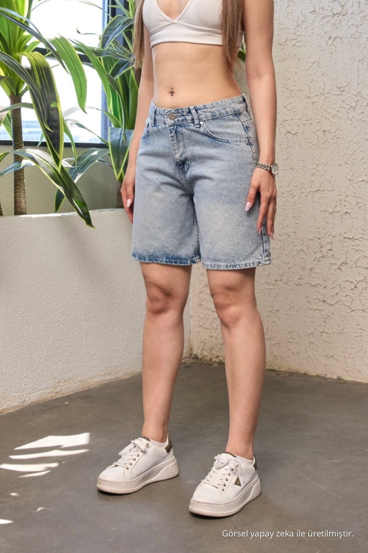 Women's Distressed Effect High Waist 5 Pocket Straight Fit Shorts Jeans Blue - MALLTURK